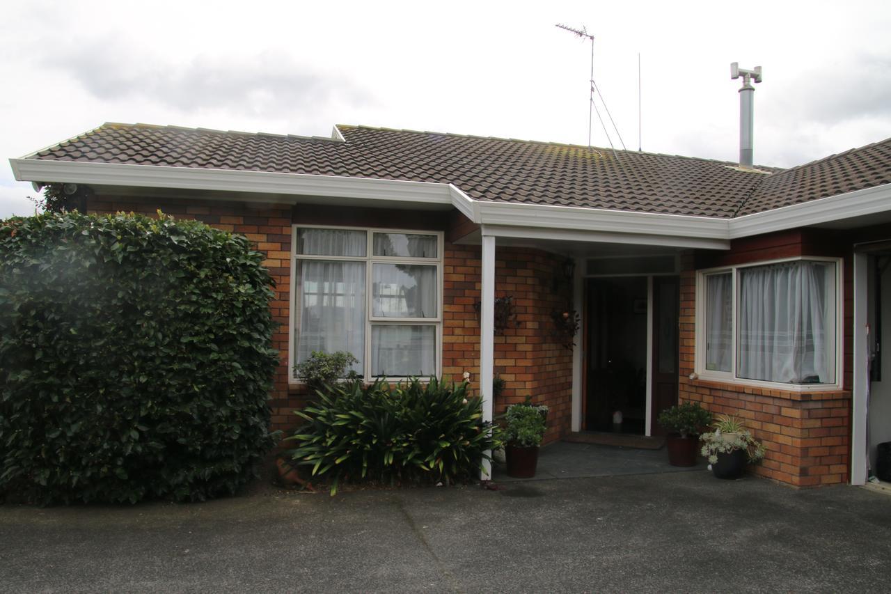 Country Views Villa Clevedon Exterior photo